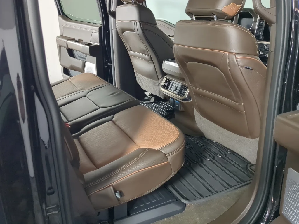 Used 2023 Agate Black Ford King Ranch image 21