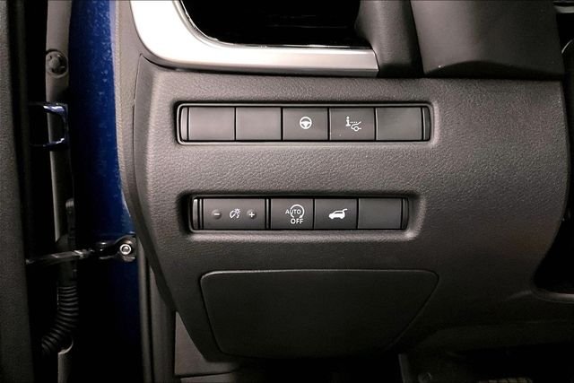 2025 Nissan Rogue SL - Photo 37