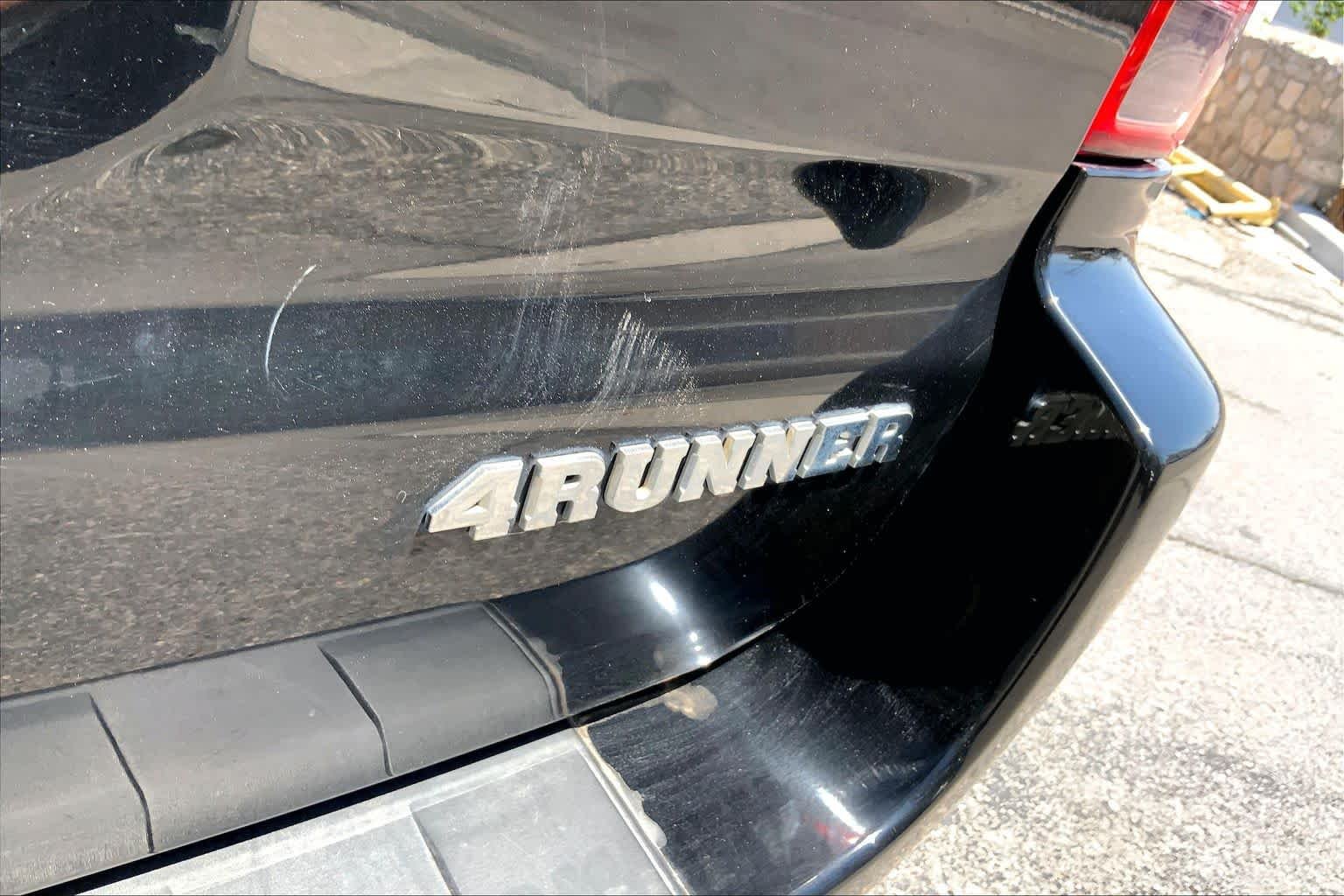 Used 2008 Black Toyota SR5 image 9