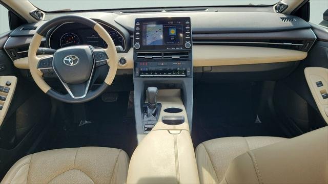 Certified Used 2019 BROWNSTONE Toyota  image 11