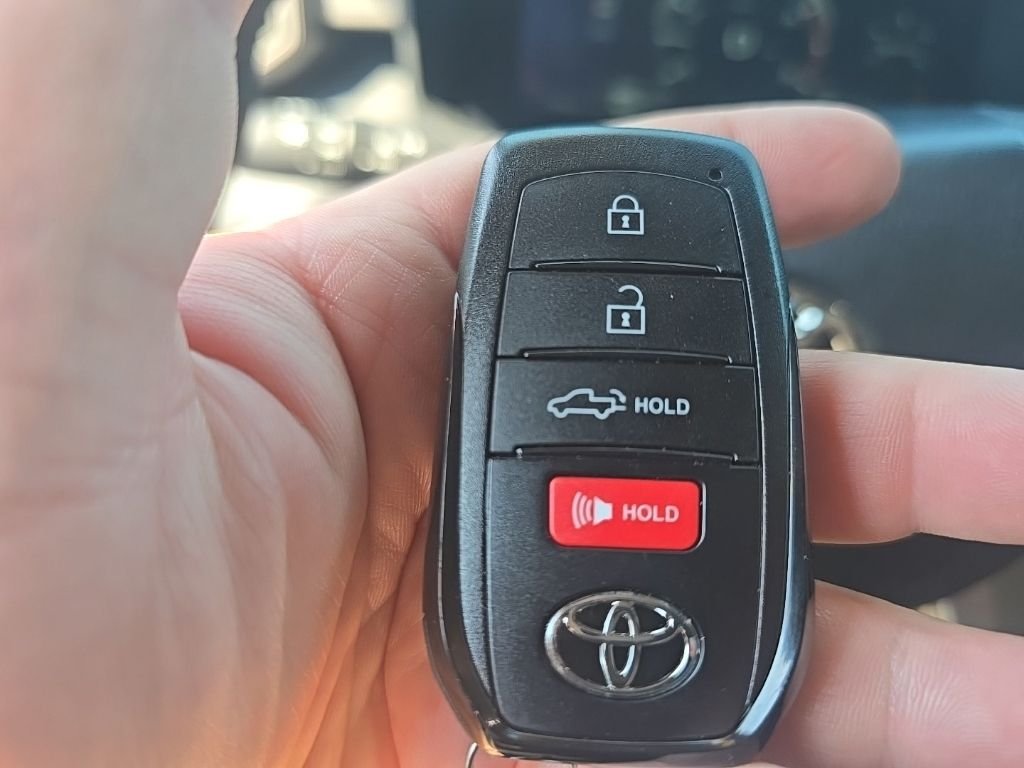 Used 2024  Toyota Limited image 20