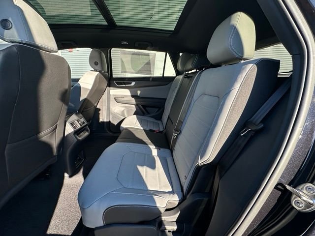 New 2026 Deep Black Pearl Volkswagen 2.0T SEL R-Line Black image 29