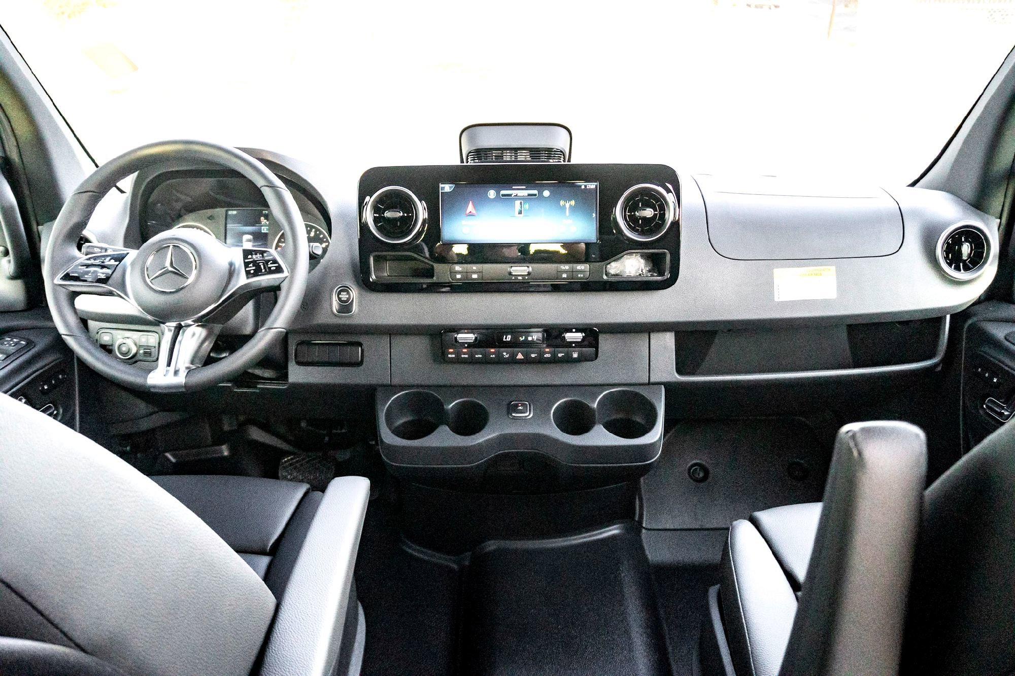 2025 Mercedes-Benz Sprinter Passenger Van Base - Photo 58