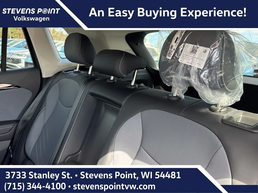New 2026 Platinum Gray Metallic Volkswagen 2.0T SE image 23