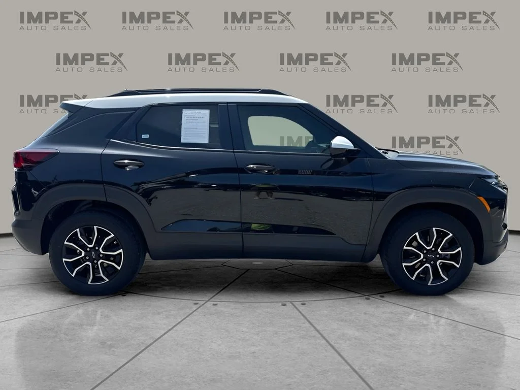 Used 2024 Black Chevrolet ACTIV image 6