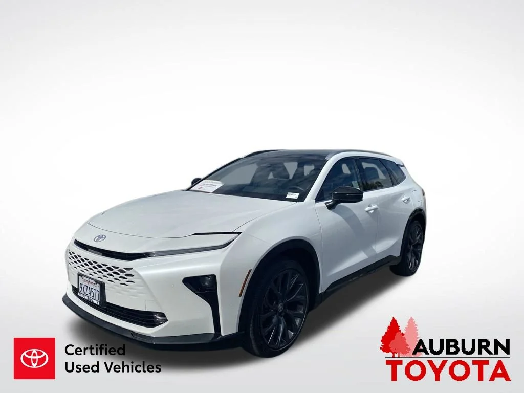 Certified Used 2026 Oxygen White Toyota Limited image 26