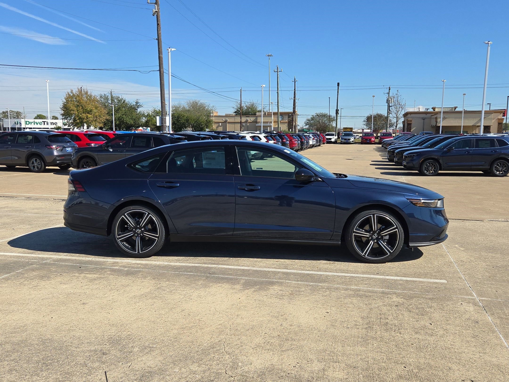 New 2026 Canyon River Blue Metallic Honda SE image 4