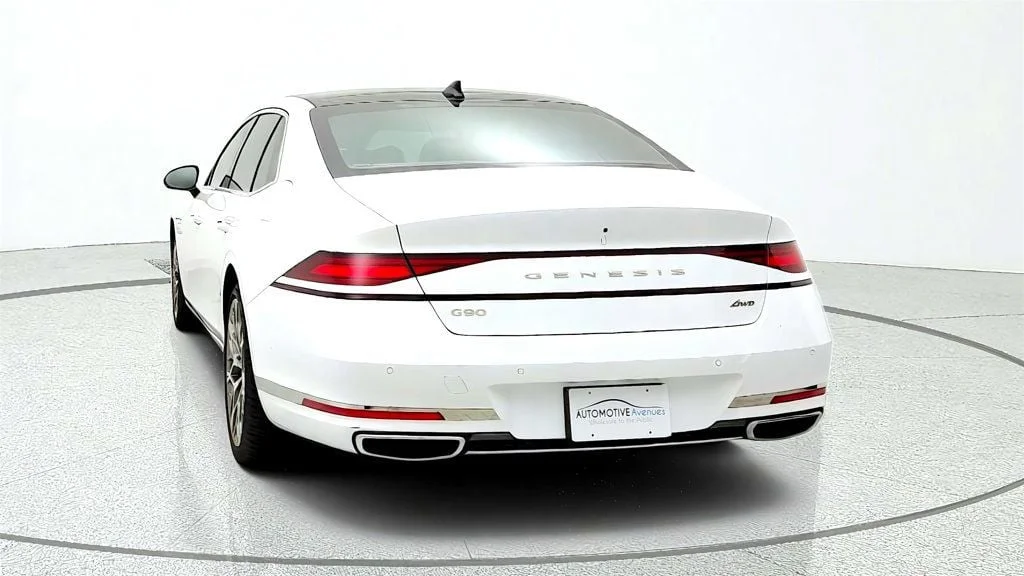 Used 2025 Uyuni White Genesis 3.5T e-SC AWD image 6