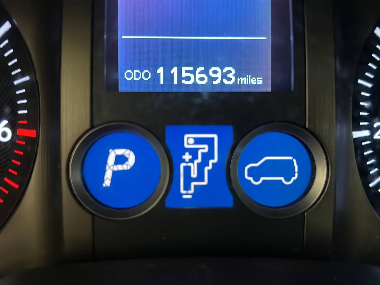 Used 2015 Starfire Pearl Lexus Base image 3