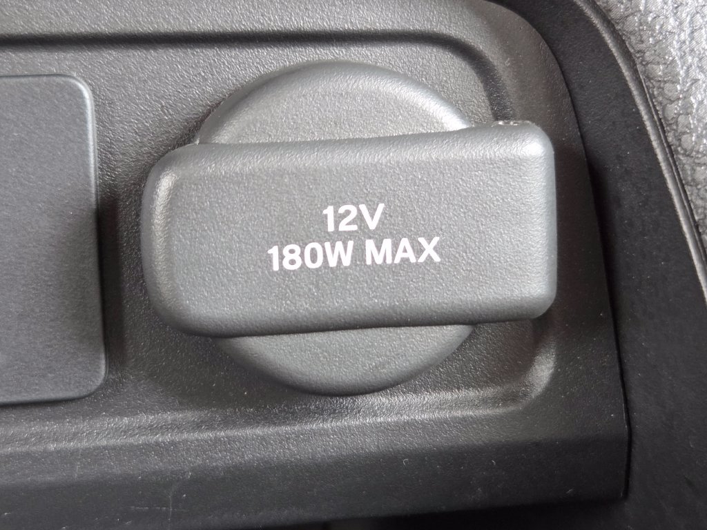 2024 Honda Pilot LX - Photo 9