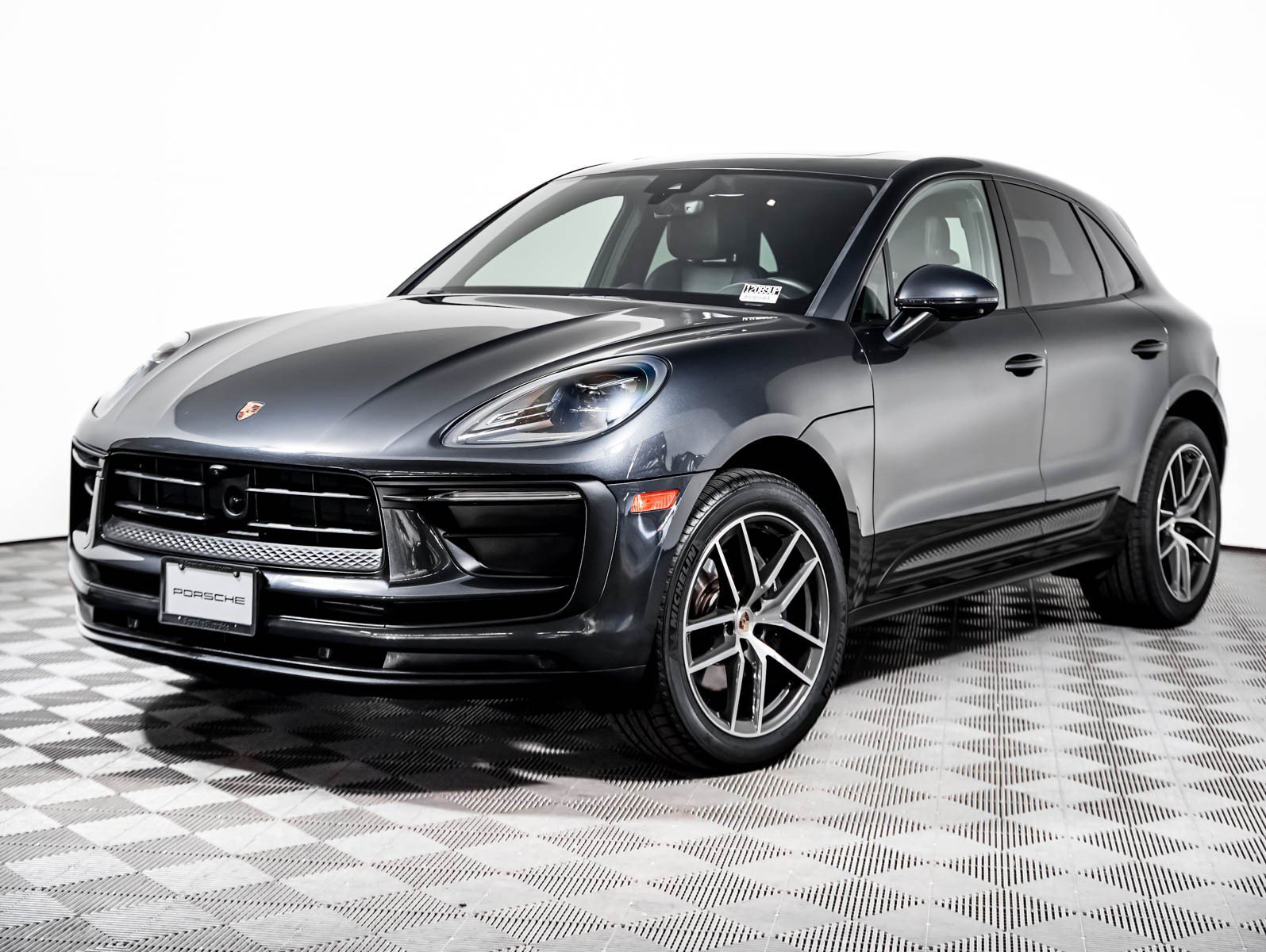 2024 Porsche Macan