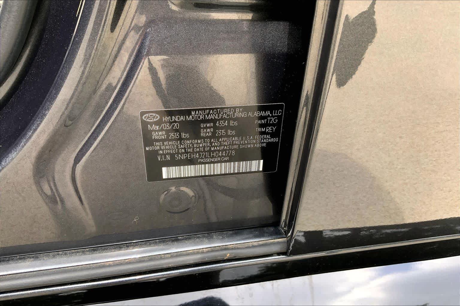Used 2020 Portofino Gray Hyundai Limited image 34