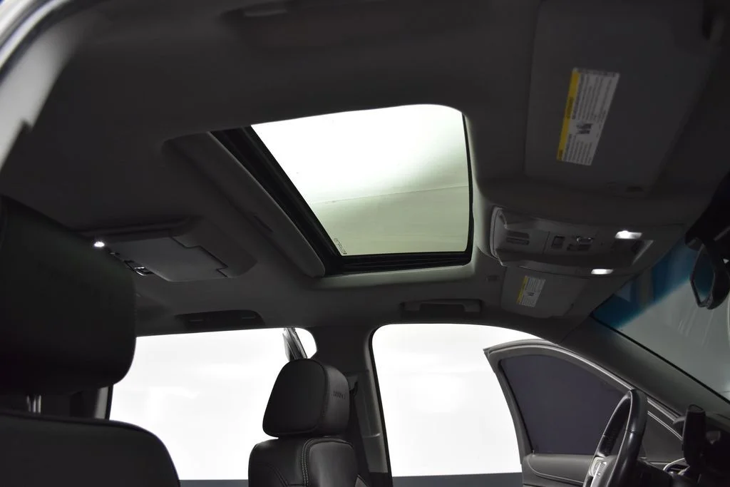 Used 2019 Black GMC Denali image 29