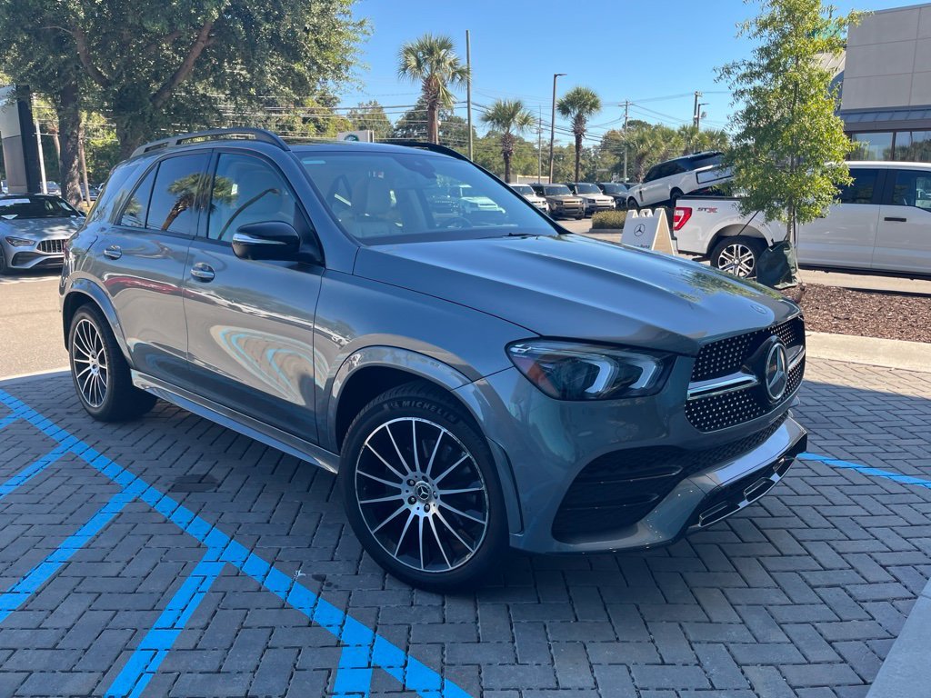 Used 2020 Gray Mercedes-Benz GLE 350 image 4