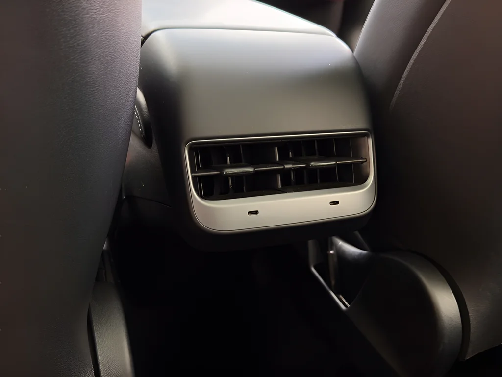 Used 2023 Black Tesla Standard Range image 21