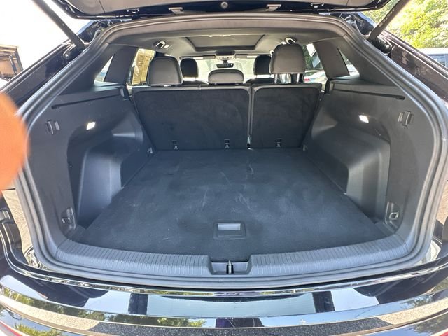 Certified Used 2024 Black Volkswagen 2.0T SE w/Technology image 18