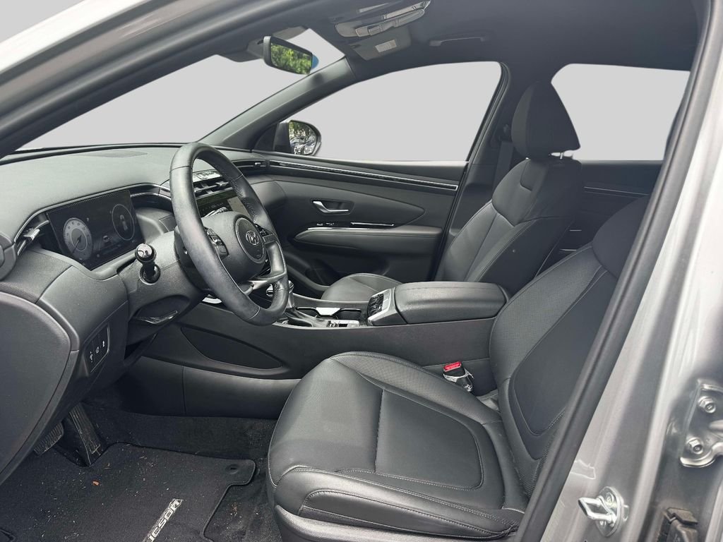 Used 2024 Silver Hyundai XRT image 17