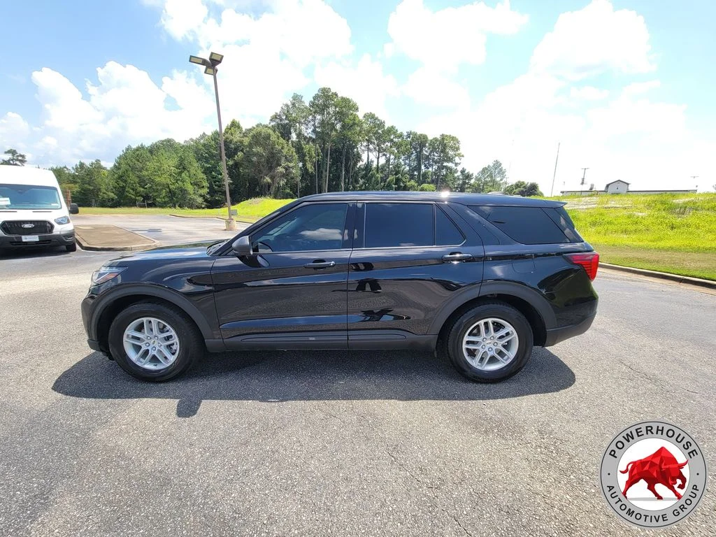 Used 2026 Black Ford Active image 3