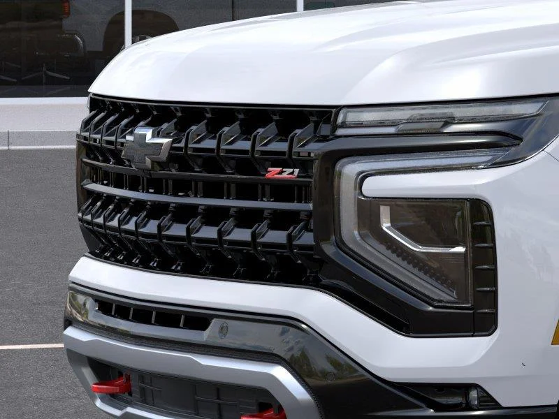 New 2026 Summit White Chevrolet Z71 image 13