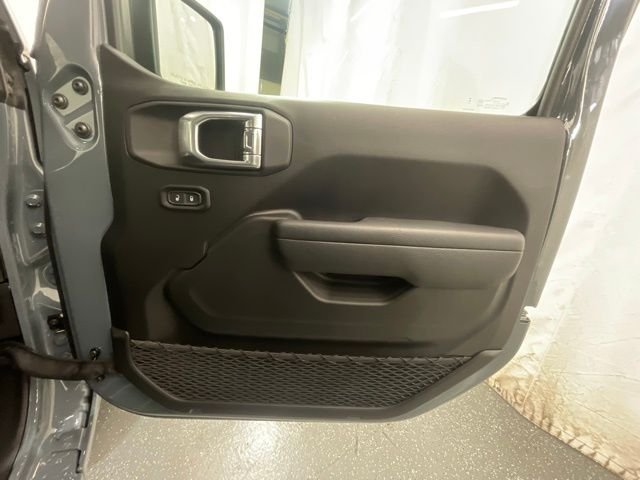 2026 Jeep Wrangler 2-Door Sport - Photo 22