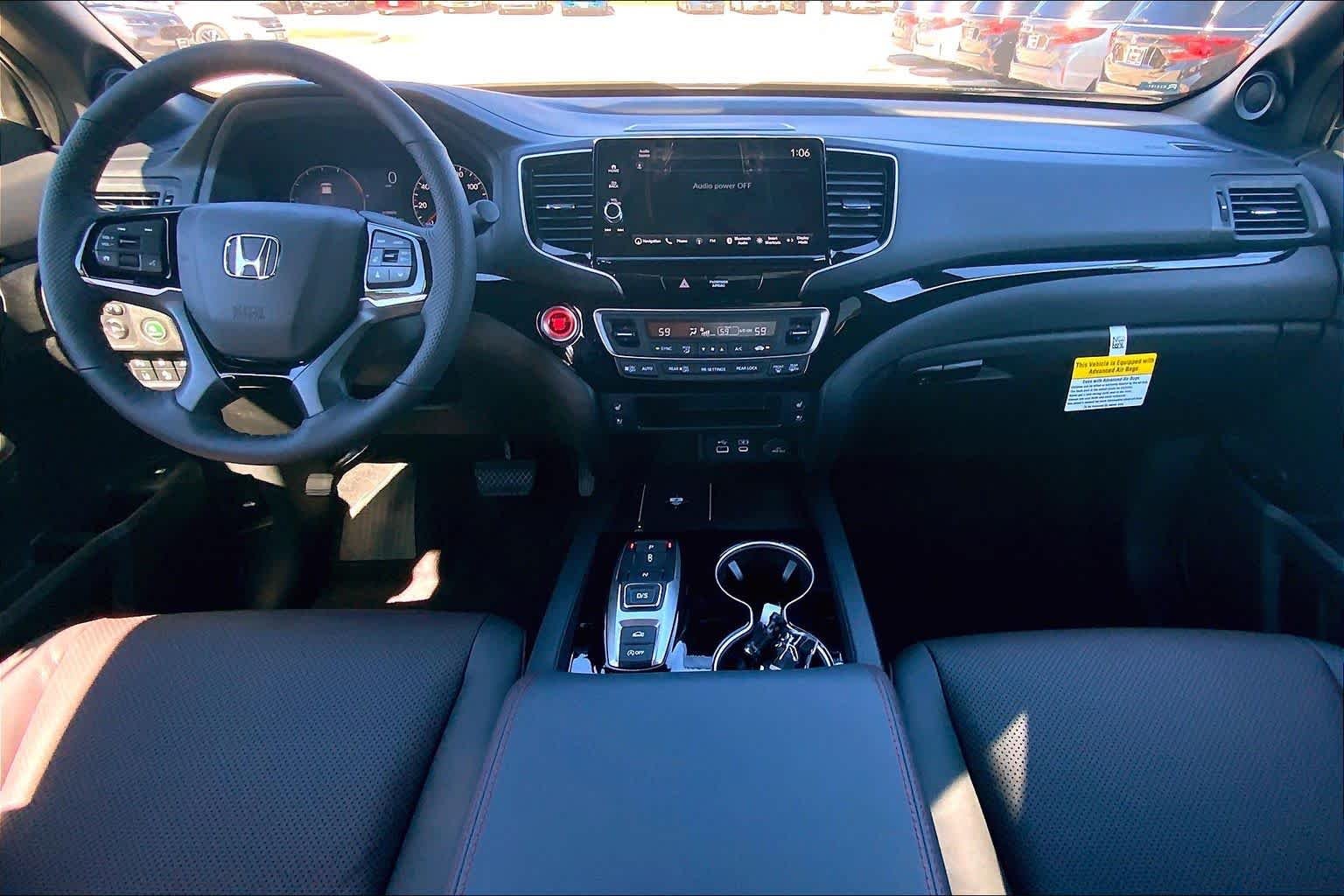 New 2026 Sonic Gray Pearl Honda Black Edition image 5