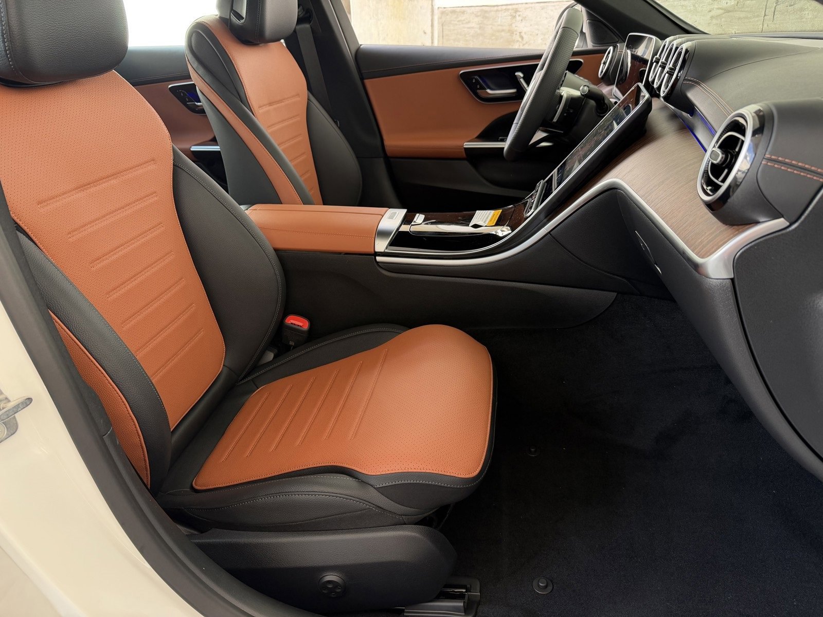 New 2026 Polar White Mercedes-Benz C 300 image 38