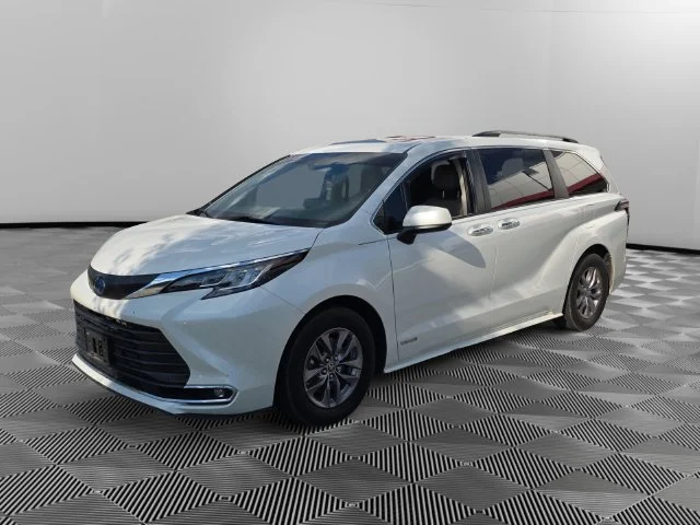 Used 2021 White Toyota XLE image 1