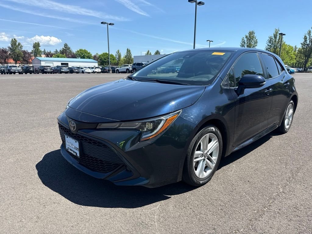 Used 2021 Galactic Aqua Mica Toyota SE image 2