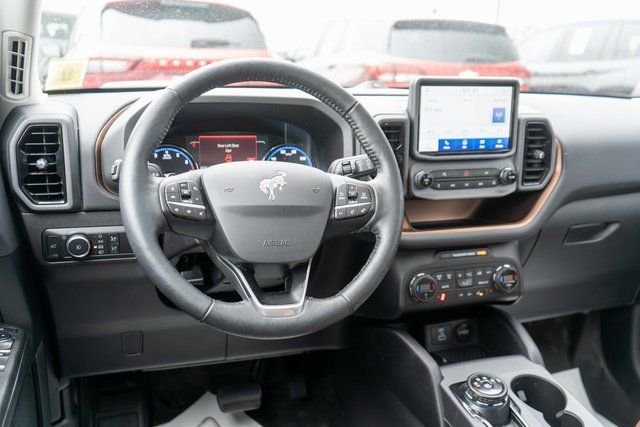 Used 2021 Silver Metallic Ford Badlands image 13