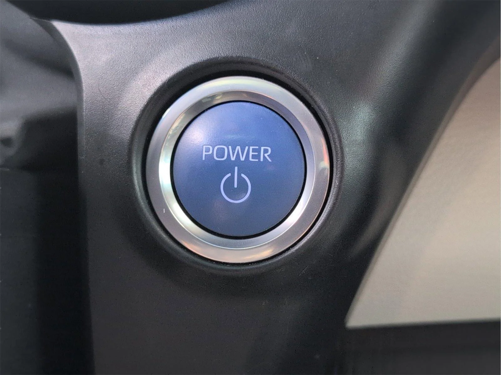 Used 2024 Windchill Pearl Toyota XLE image 22
