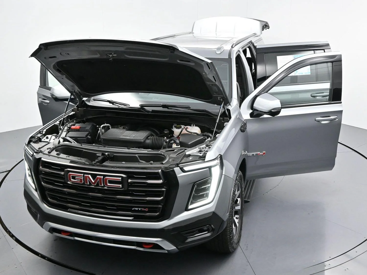Used 2025 Sterling Metallic GMC AT4 Ultimate image 53