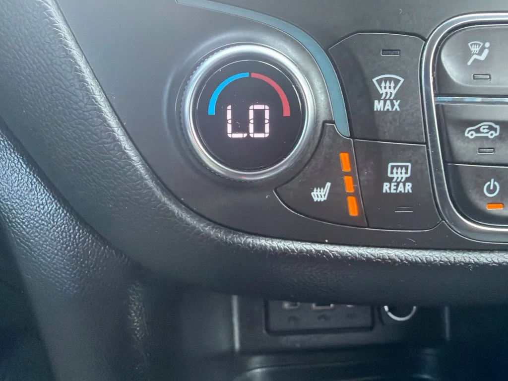 Used 2019 Pacific Blue Metallic Chevrolet LT image 22