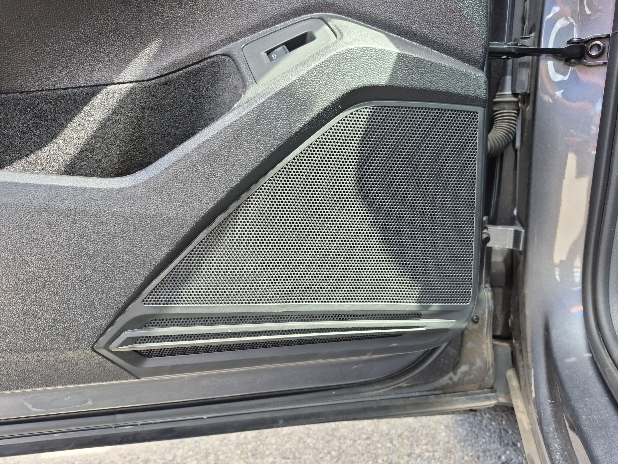 Used 2024 Platinum Gray Metallic Volkswagen SE R-Line Black image 13