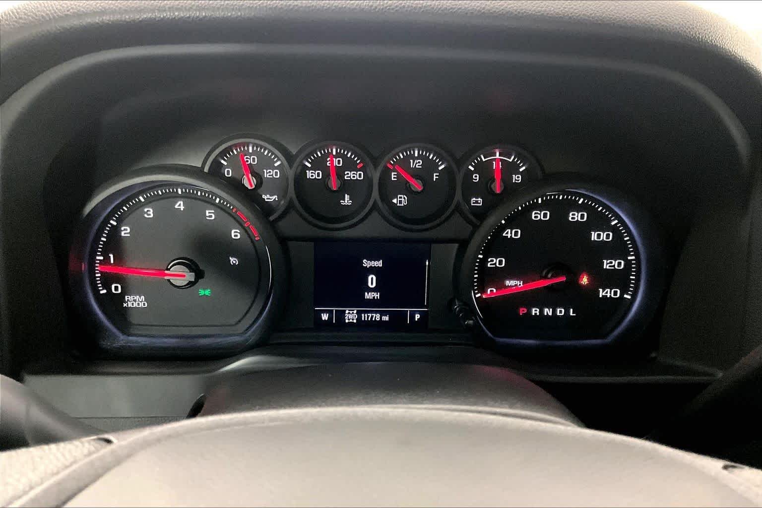 Used 2025 Onyx Black GMC Pro image 23