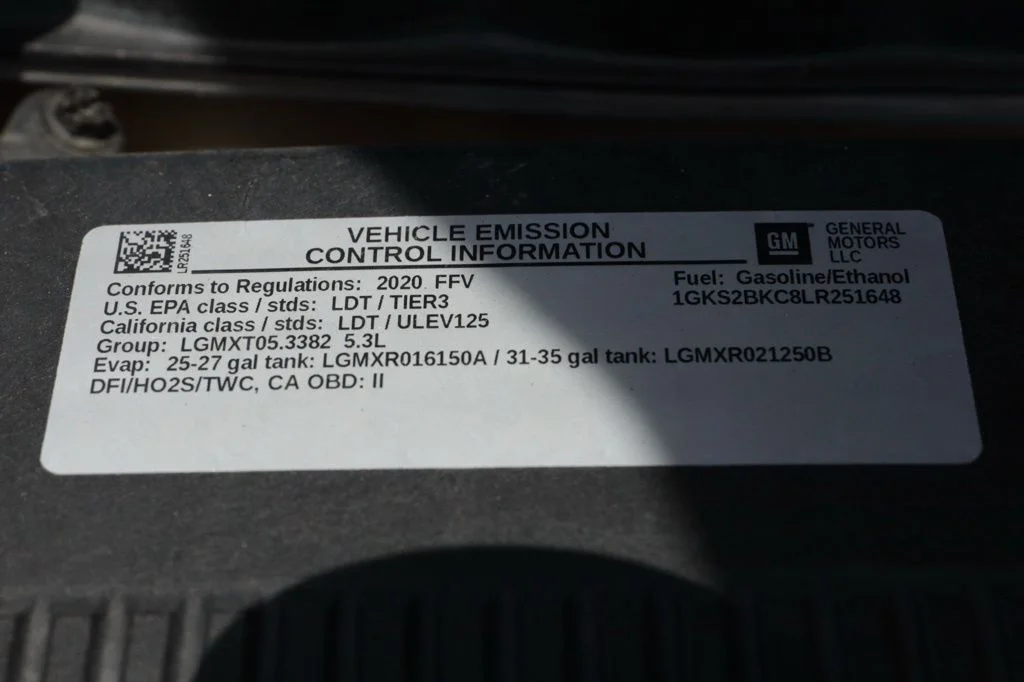 Used 2020 Black GMC SLT image 40