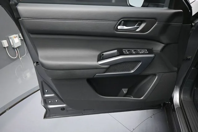 New 2026 Gray Nissan SL image 9