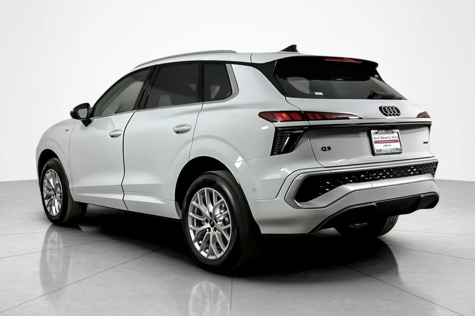 New 2026 Glacier White Metallic Audi S line quattro image 4