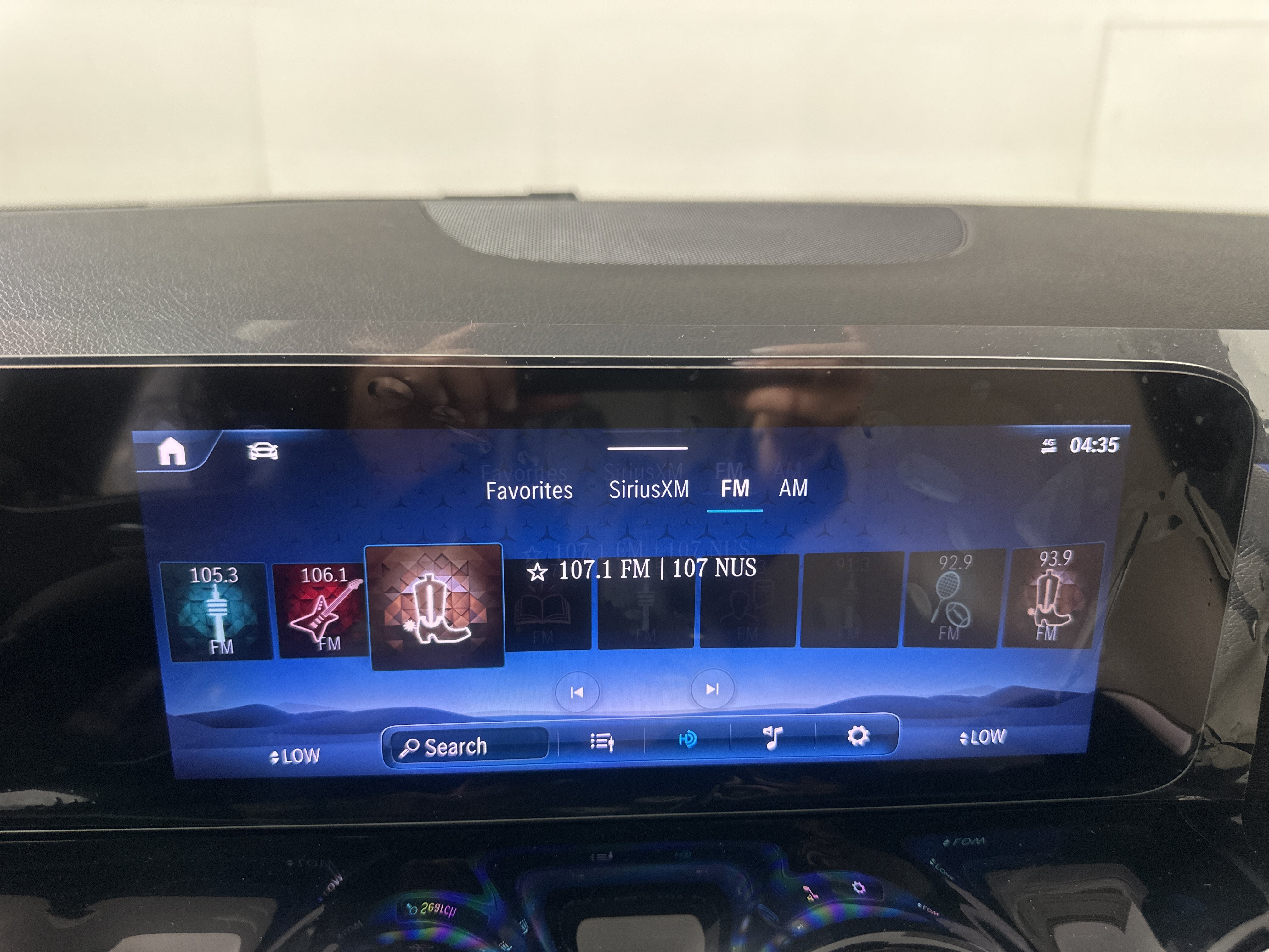 New 2026 COSMOS BLACK METALLIC Mercedes-Benz GLA 250 image 15