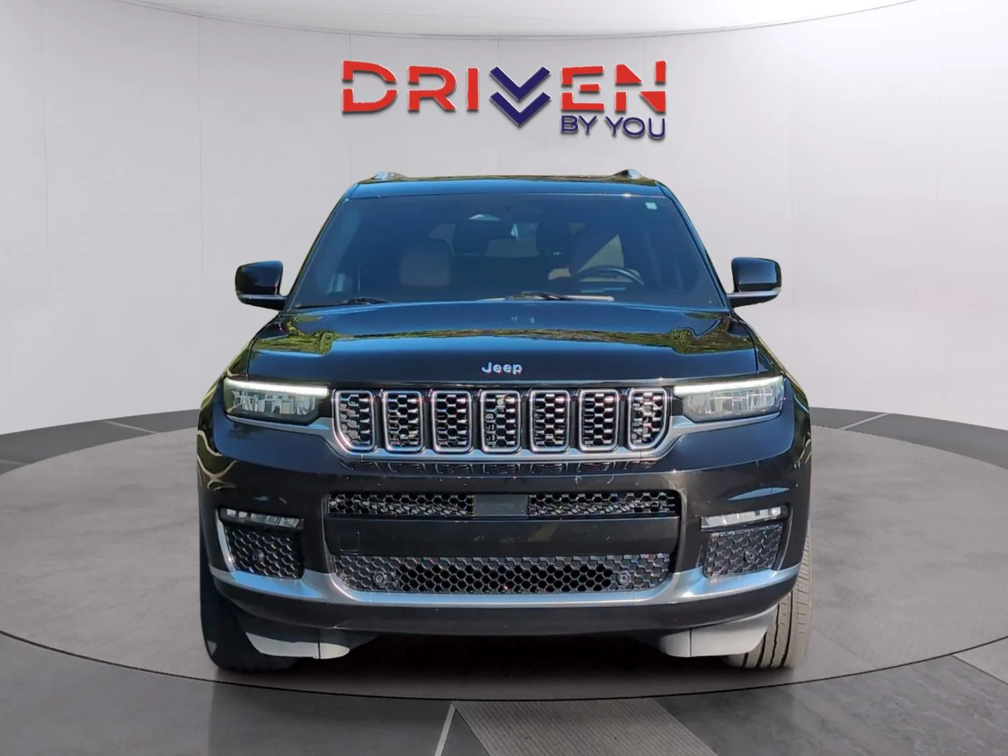 Used 2021 Diamond Black Crystal Pearlcoat Jeep Summit Reserve image 8