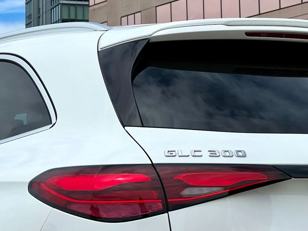 Certified Used 2026  Mercedes-Benz GLC 300 image 10