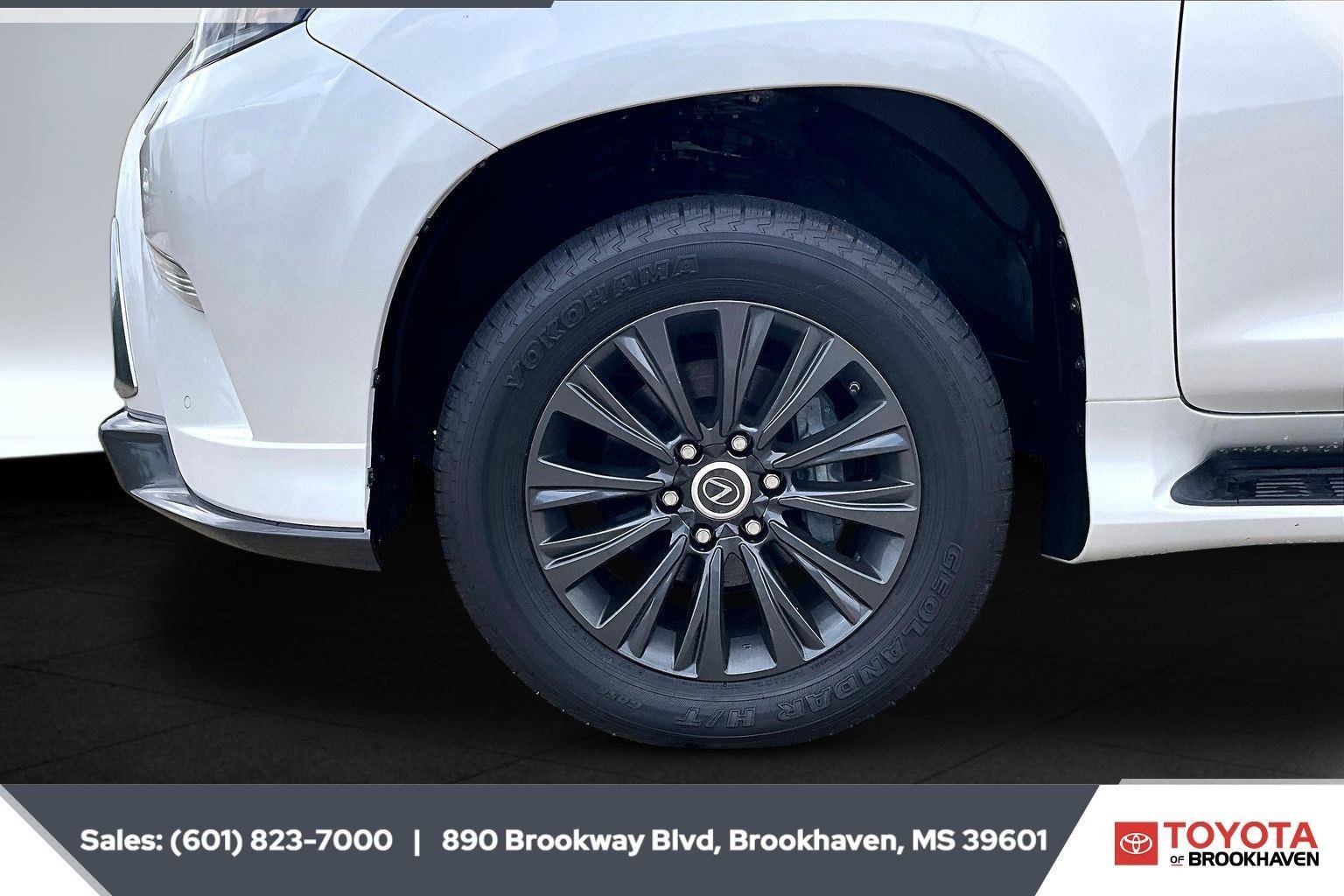 Used 2023 Eminent White Pearl Lexus GX 460 Luxury image 8
