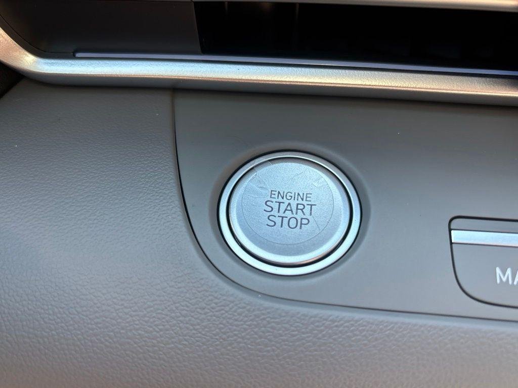 2025 Hyundai Elantra Blue - Photo 28