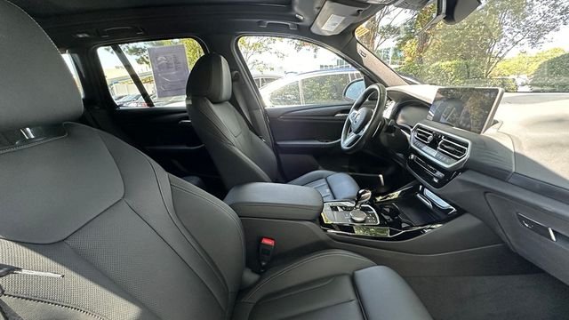 Used 2024 Brooklyn Gray Metallic BMW xDrive30i image 5