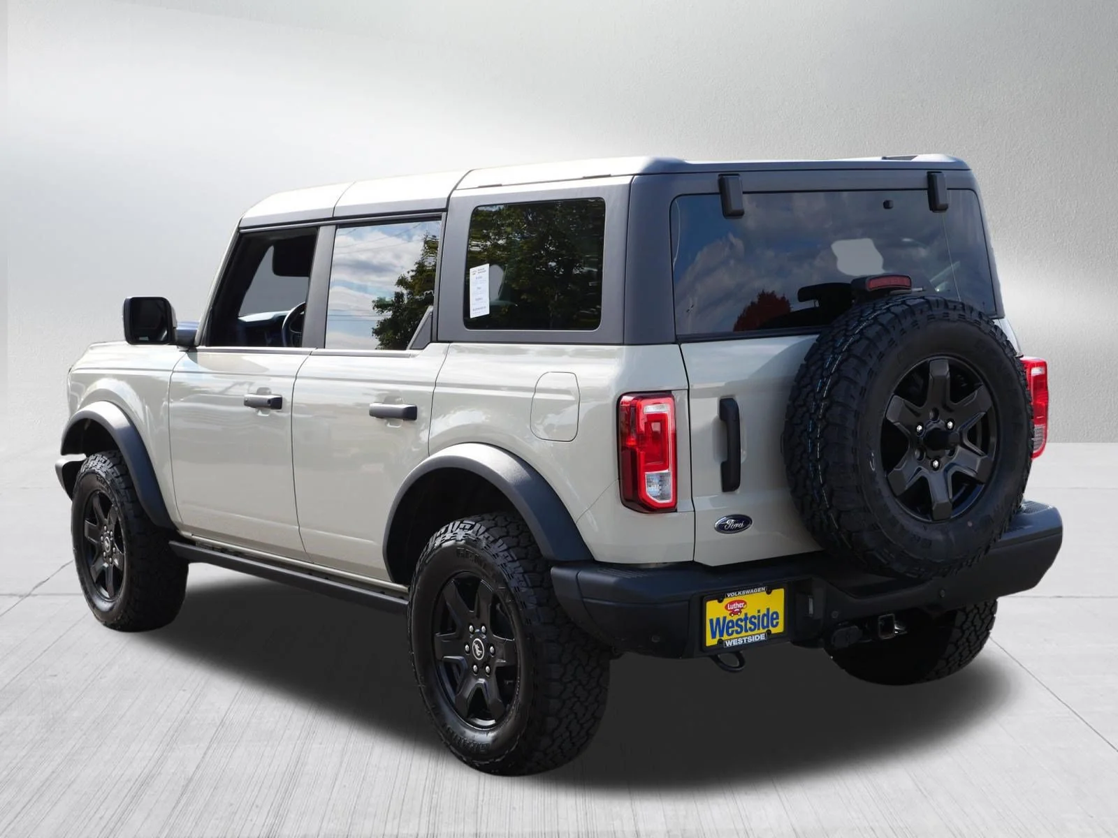 Used 2025 Desert Sand Ford Big Bend image 5