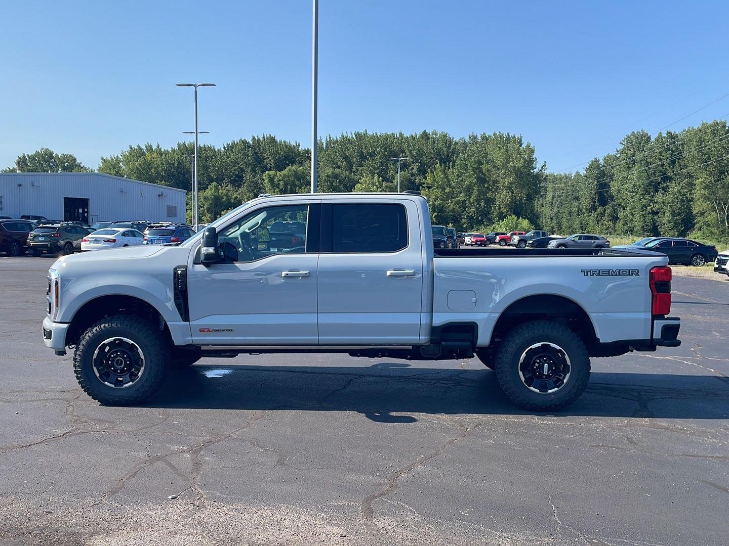 New 2026 Avalanche Ford F-350® Lariat® image 2