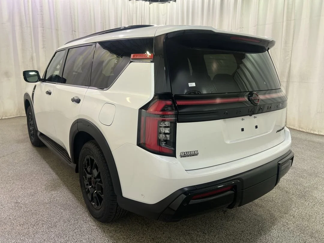 2026 Nissan Armada PRO-4X - Photo 9