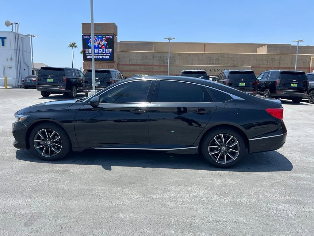 Used 2021  Honda EX-L image 8