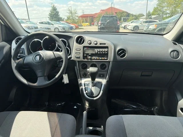 Used 2007 Silver Pontiac Base image 6