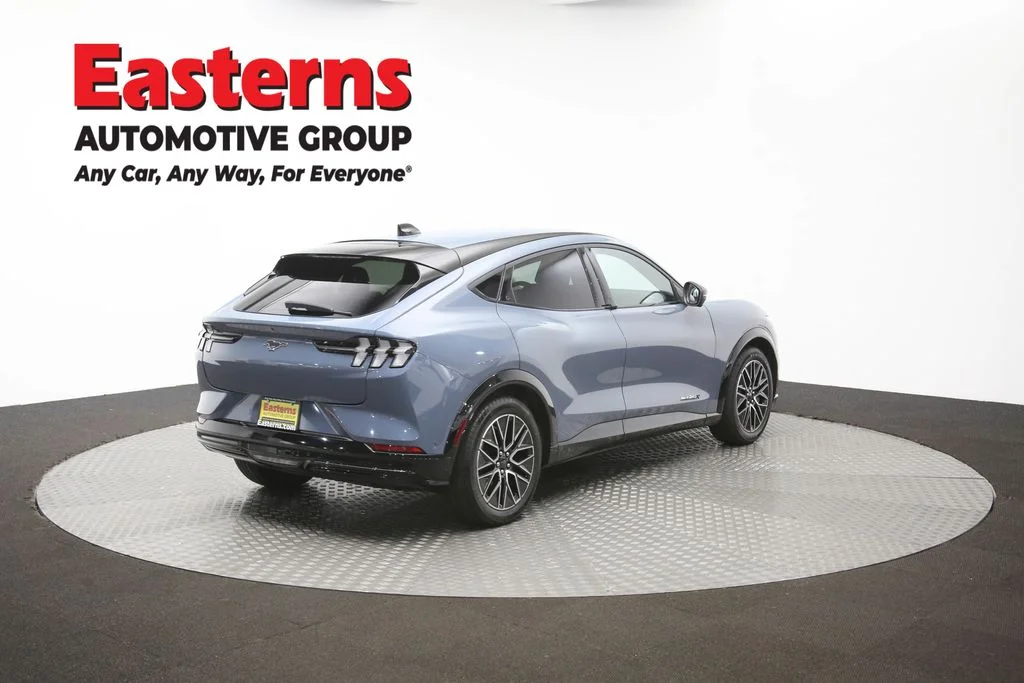 Used 2024 Blue Ford Premium image 35