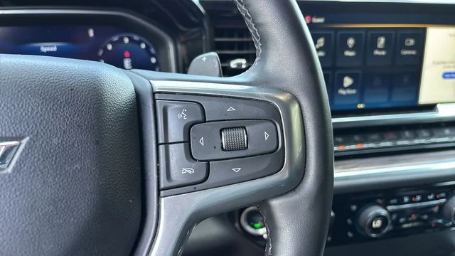 Used 2024 White Chevrolet LTZ image 20